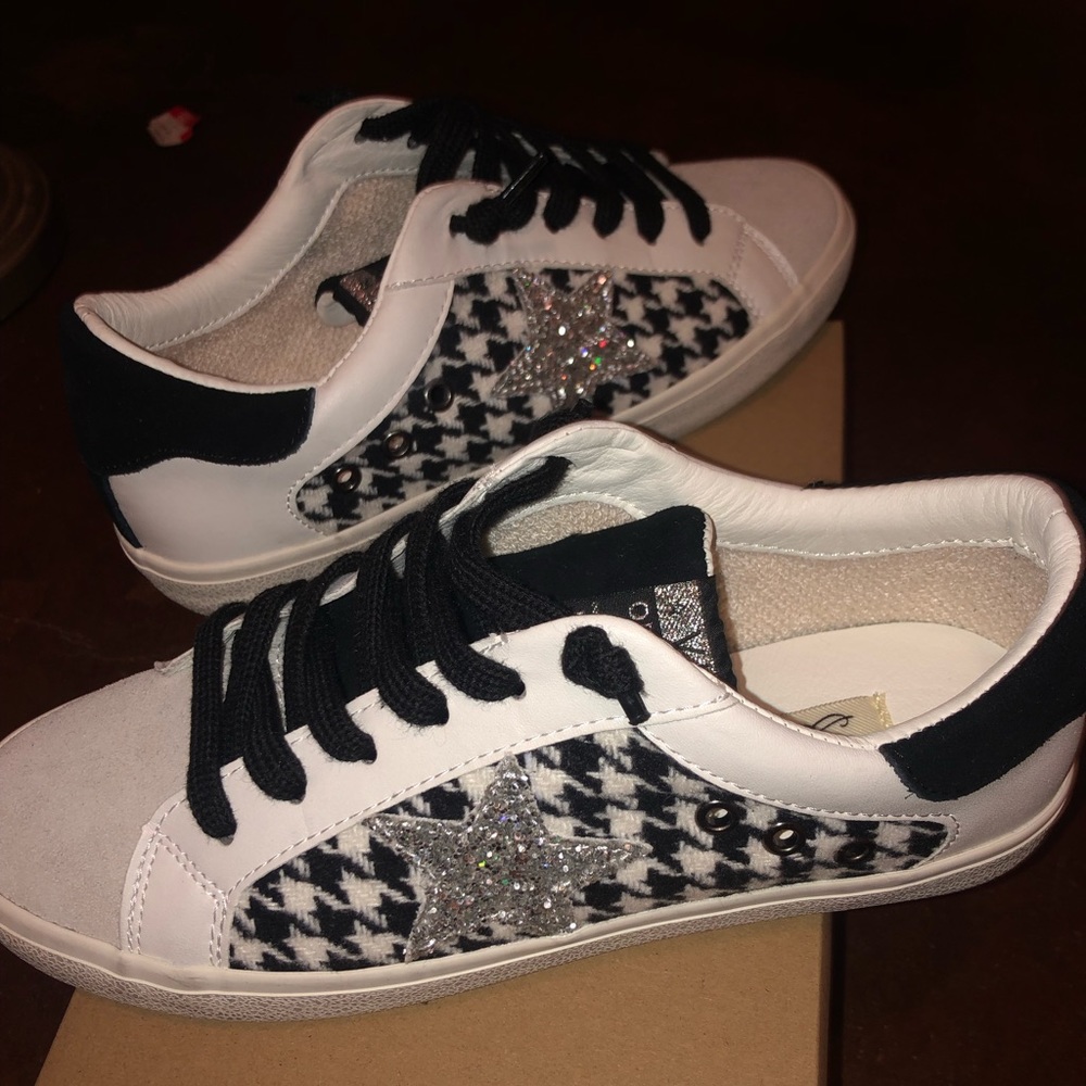 Vintage Havana sneakers